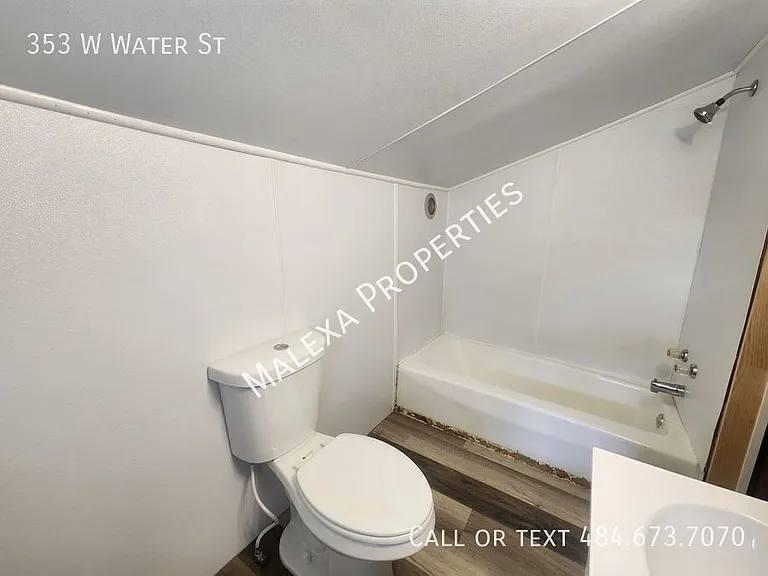 353 W Water St — Photo 10