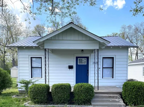 2505 Adams St, Paducah, KY 42003