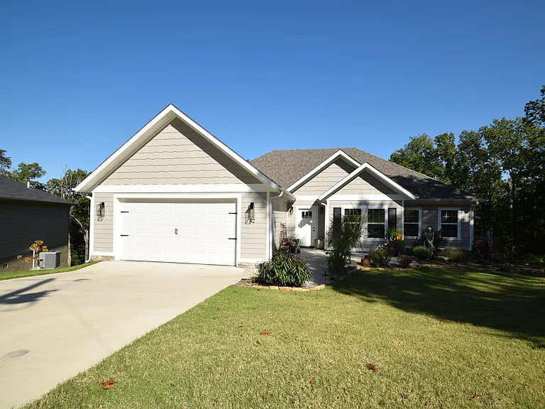 42 Tummell Dr — Photo 32