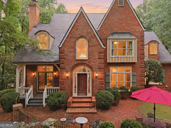 3640 Cloudland Dr NW, Atlanta, GA 30327