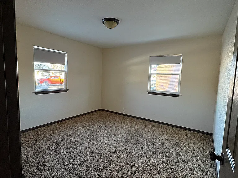 1211 Florence Ave — Photo 3
