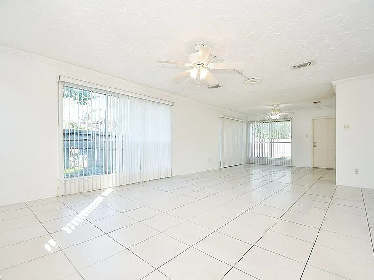 12311 Grove Meadow Dr — Photo 4