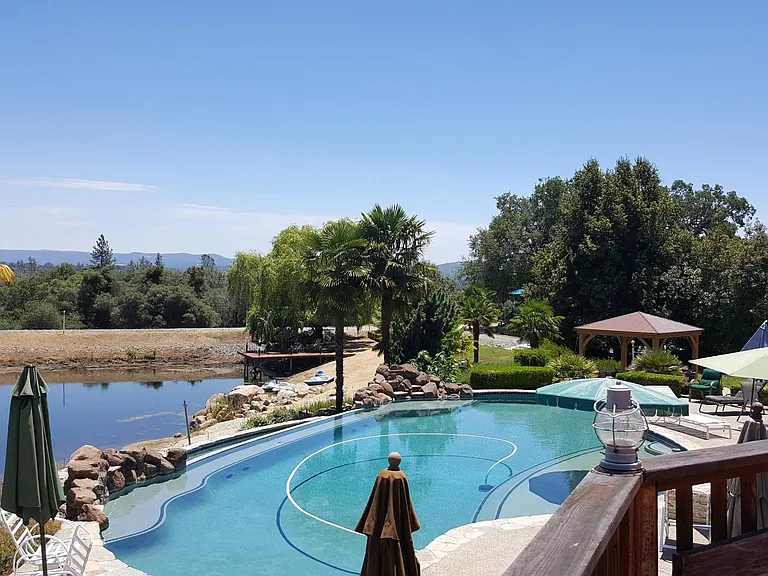 6171 Windlestraw Rd — Photo 1