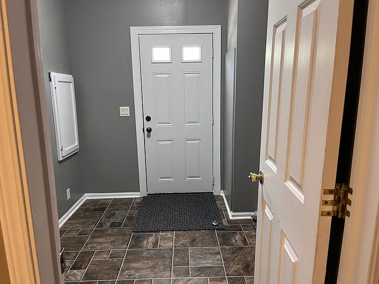 1000 Raintree Ln — Photo 24