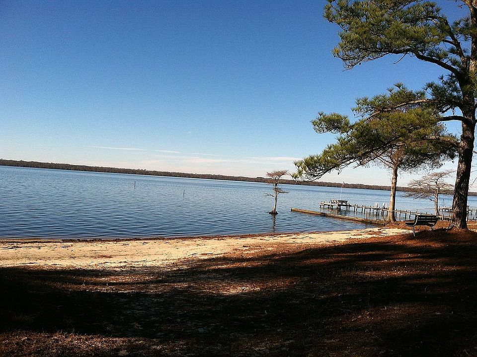 2nd image of 126 Chickasaw Trl