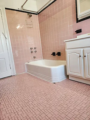 Rented by Daniel Gale Sotheby's International Realty | media 12