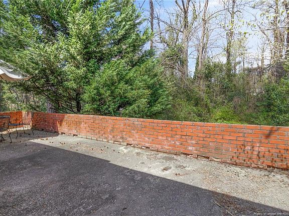 5th image of 723 Glenwood Dr