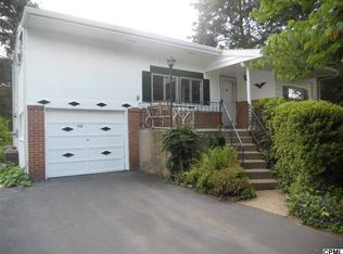 406 Floral Ln, Dauphin, PA 17018