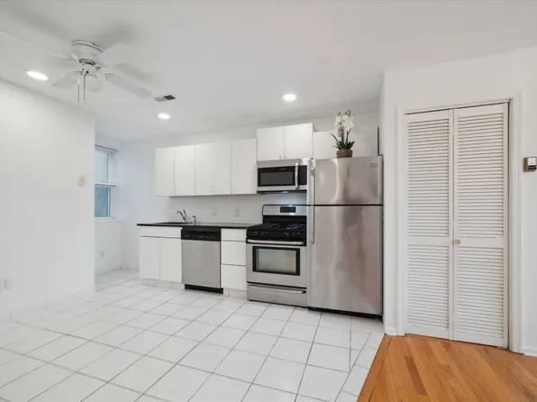 912 Snyder Ave, Philadelphia, PA