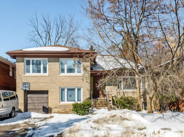 14 Frontenac Ave, Toronto, ON M5N 1Z5