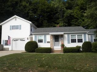 18 Adams St, Spencer, MA 01562
