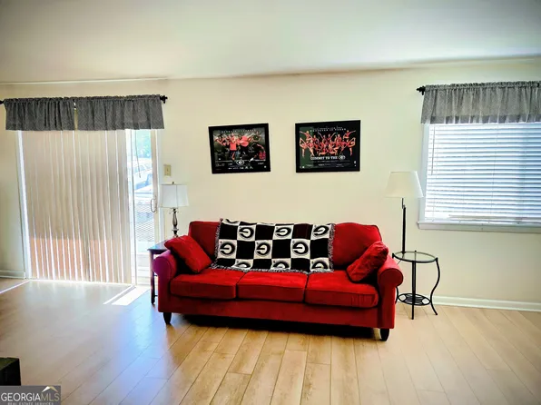250 Little St APT C210, Athens, GA 30605