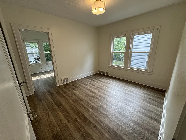 3168 Meadowbrook Blvd #1 — Photo 4