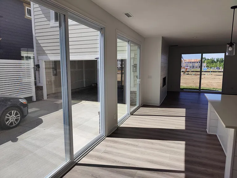 7020 Pickett Pl — Photo 8