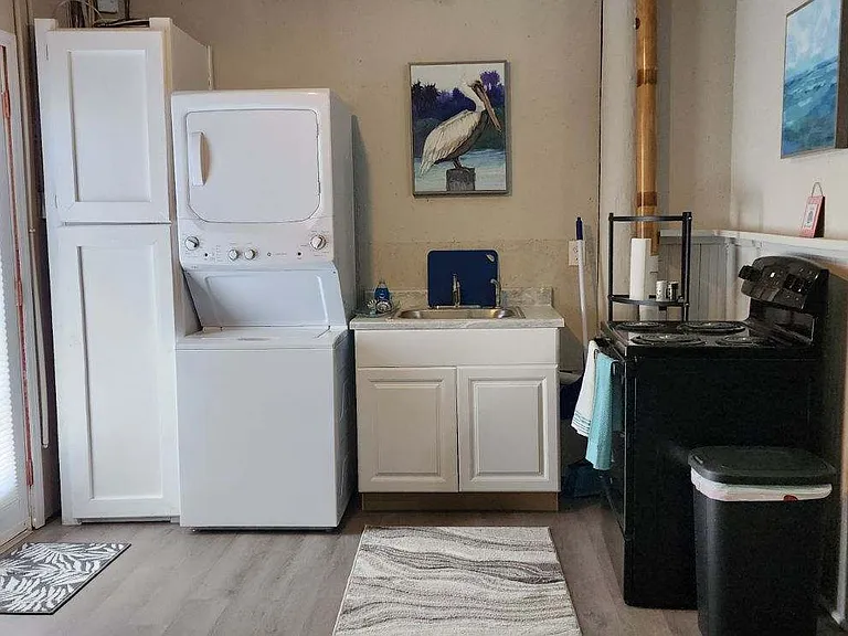 5845 Garcon Blvd #B — Photo 11
