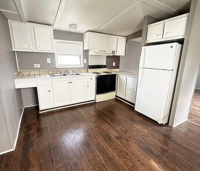 3810 S Thompson St #39 — Photo 5