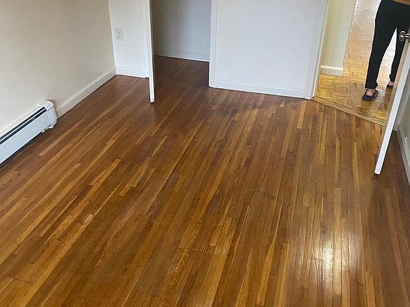 3rd image of 1142 Croes Ave #3