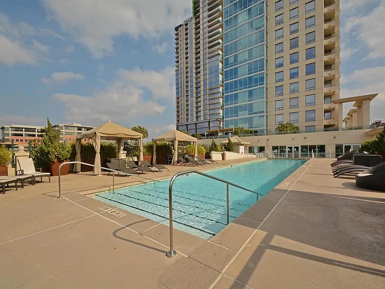 300 Bowie St #3806 — Photo 31