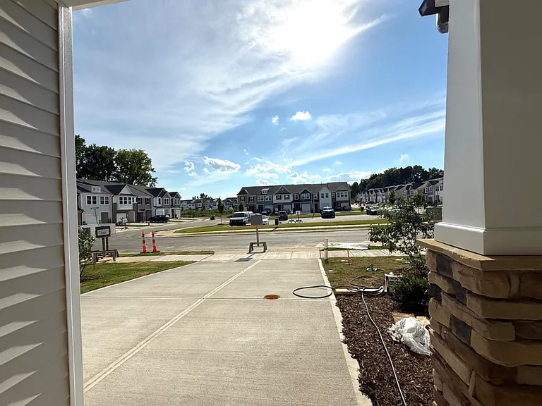 50 Amaryllis Ln — Photo 20