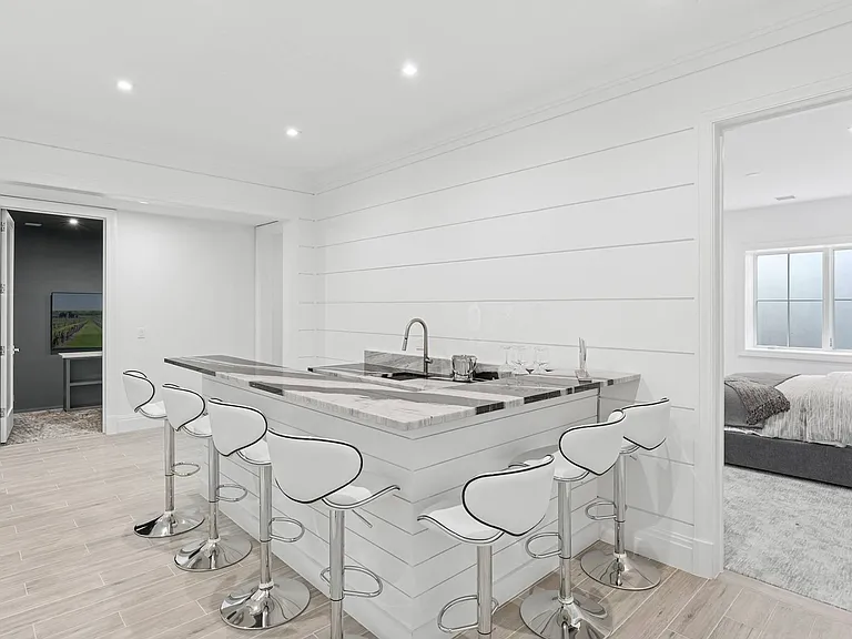 51 Arbutus Rd — Photo 27