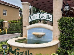 8914 SW 108th Pl, Miami, FL 33176