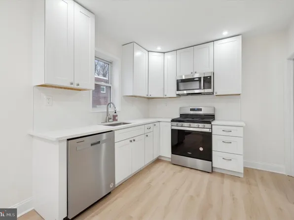 623 Clifton Ave, Collingdale, PA 19023