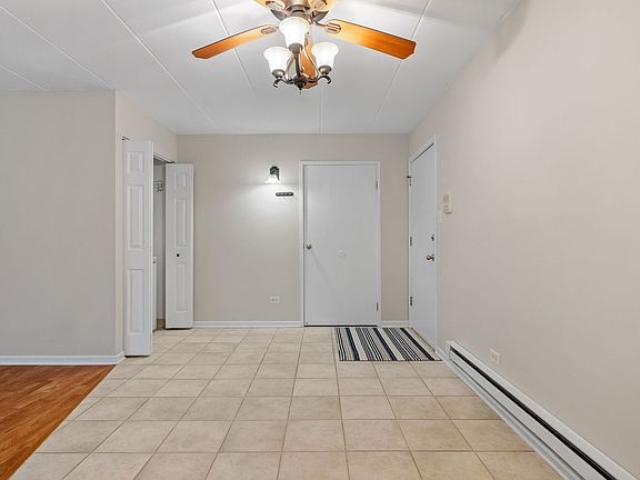 3rd image of 12900 Crestbrook Ct APT 8