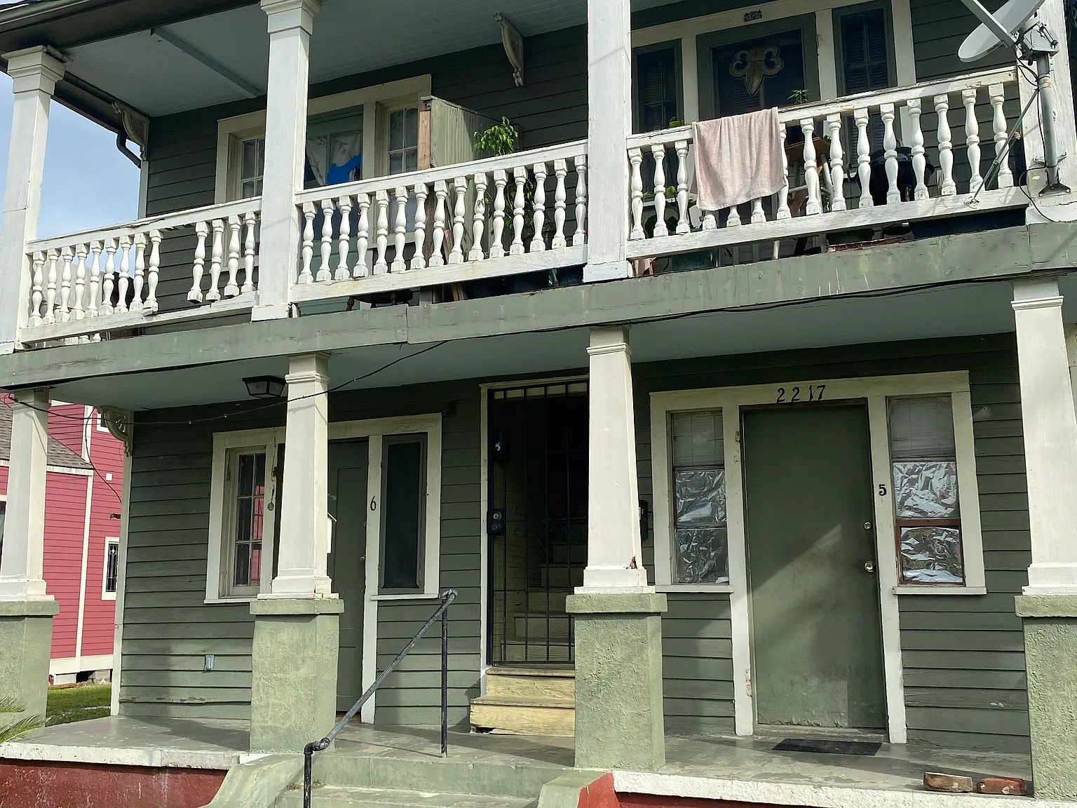 1 bed, 700 sqft, $900 — Photo 2
