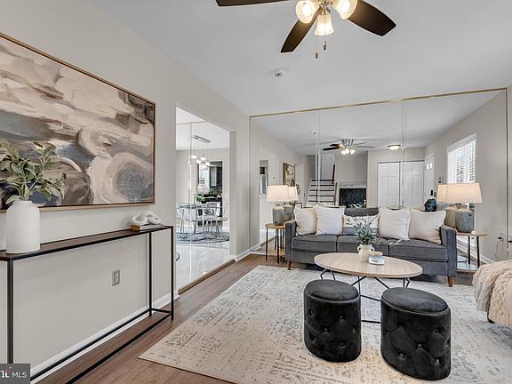 5th image of 2012 English Oak Ct
