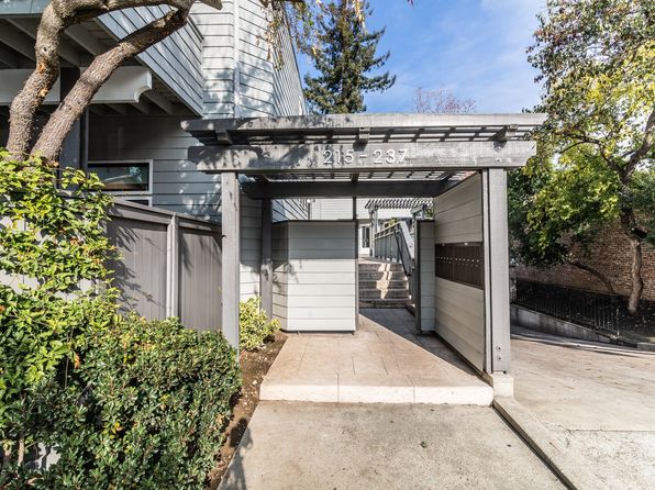 215 High St