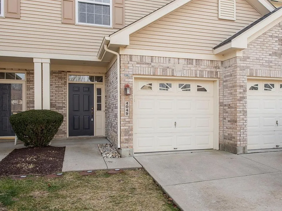 4049 Spyglass Hl