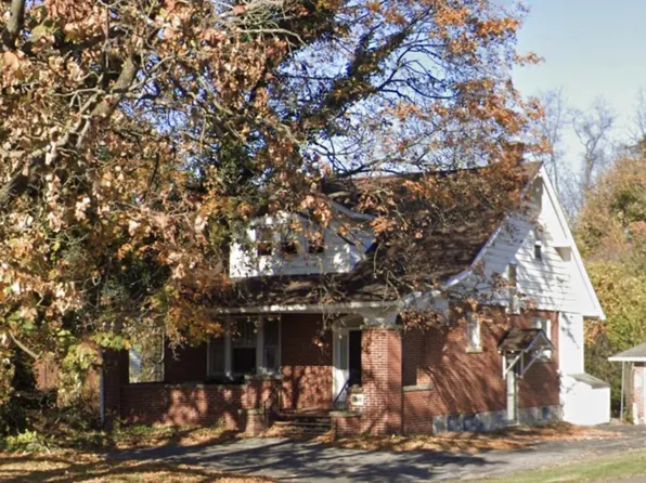 17616 Virginia Ave, Hagerstown, MD 21740