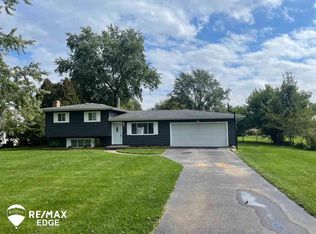 4364 Pheasant Dr, Flint, MI 48506