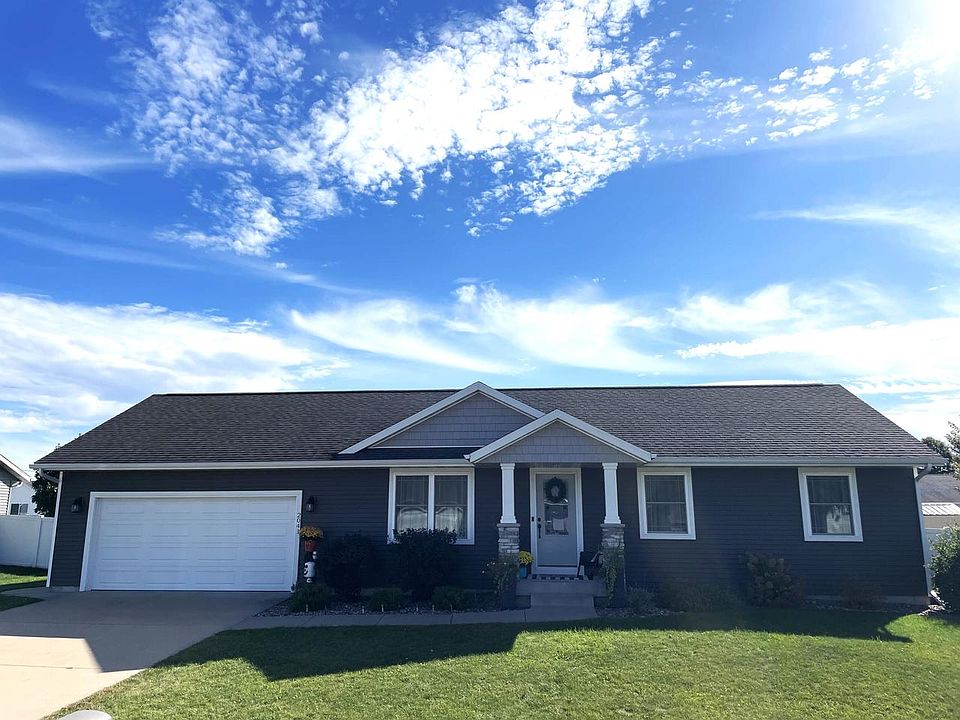 1st image of 2041 CEDARWOOD AVENUE