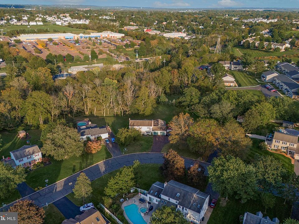 657 Meadow Ln, Harleysville, PA 19438 Zillow