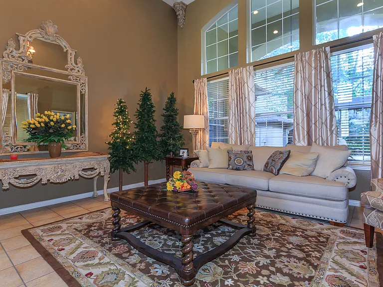 13695 Goldmark Dr — Photo 5