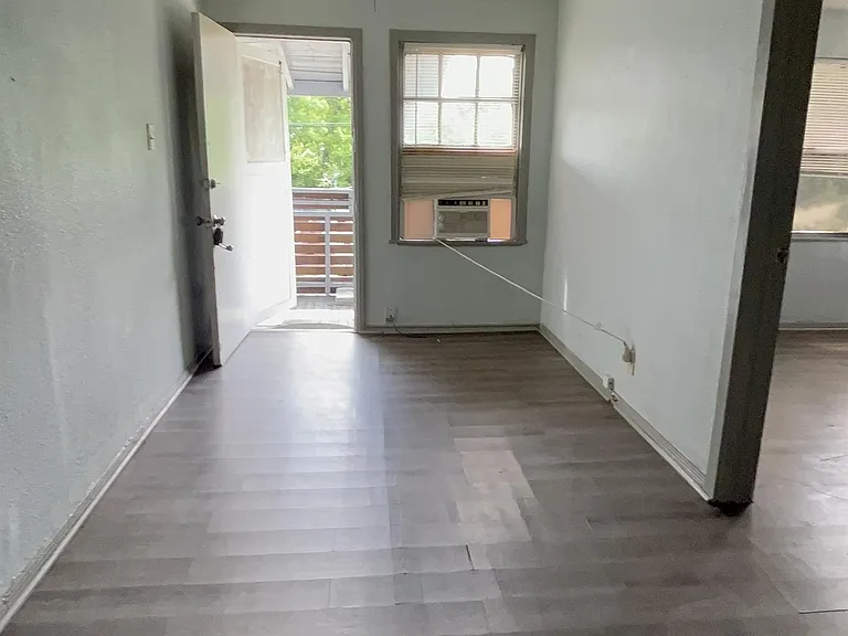 2306 Harlem St — Photo 11