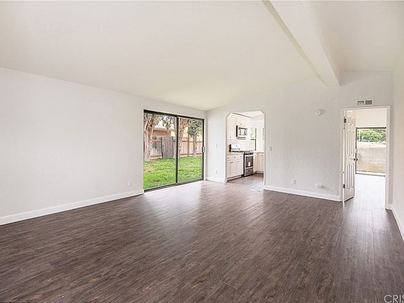 3rd image of 31920 Marcasite Ln
