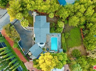 4854 Brewster Dr, Tarzana, CA 91356