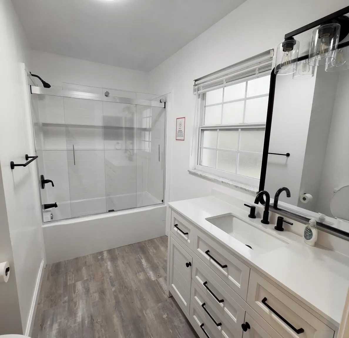 4 bed, 2.0 bath, 1882 sqft, $758 — Photo 2