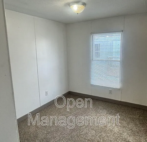 301 Mantle Ave #210KC — Photo 4