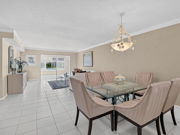 3rd image of 14096 Huntington Pointe Drive #309