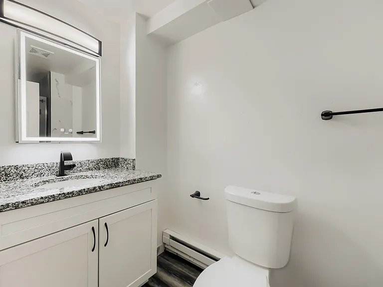 1190 Poplar Ave — Photo 20