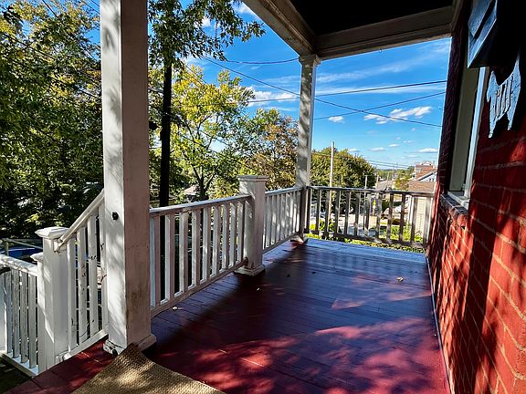 3rd image of 1711 Rutherford Ave