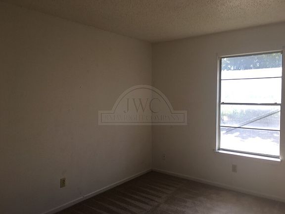 2nd image of 2210 Hunt Dr #A