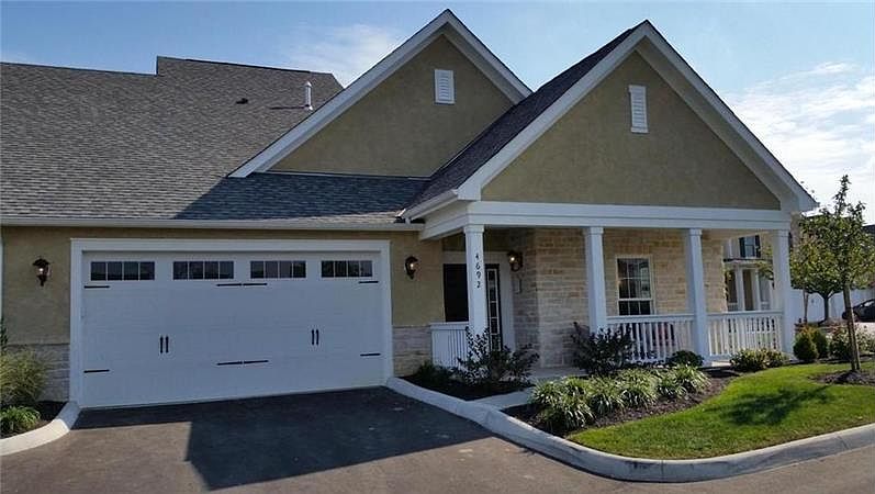 1st image of 4834 Saint Andrews Dr