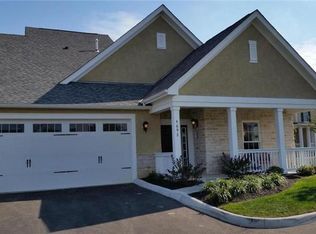 4834 Saint Andrews Dr, Grove City, OH 43123