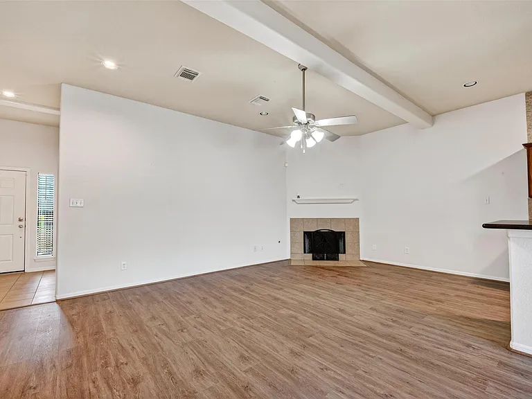 2346 Bermuda Shores Dr — Photo 11