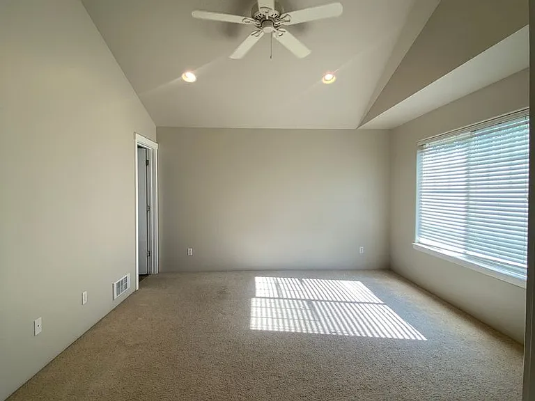 2130 N Country Vista Blvd — Photo 16