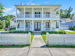 6 Autumn Lake Dr, Savannah, GA 31419